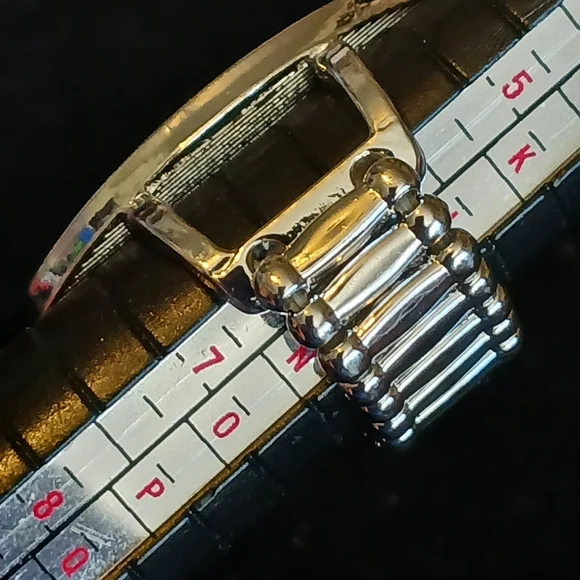 Paparazzi silvertone stretch ring with pink enamel marquis, faux abalone chips - Picture 4 of 6